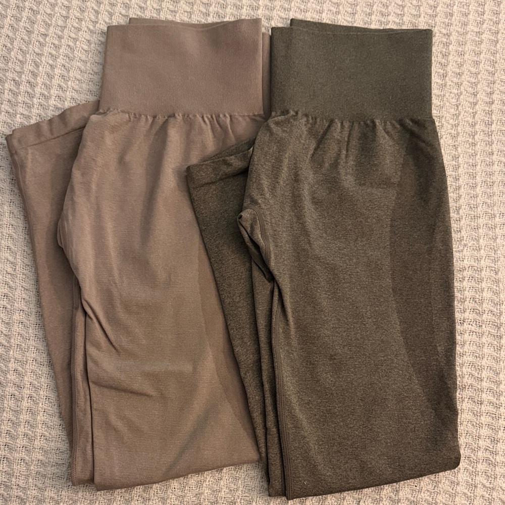 NVGTN - set of 2 leggings!